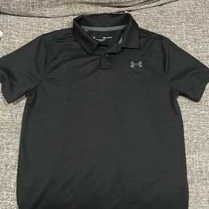 Youth golf shirt under Armour youth medium